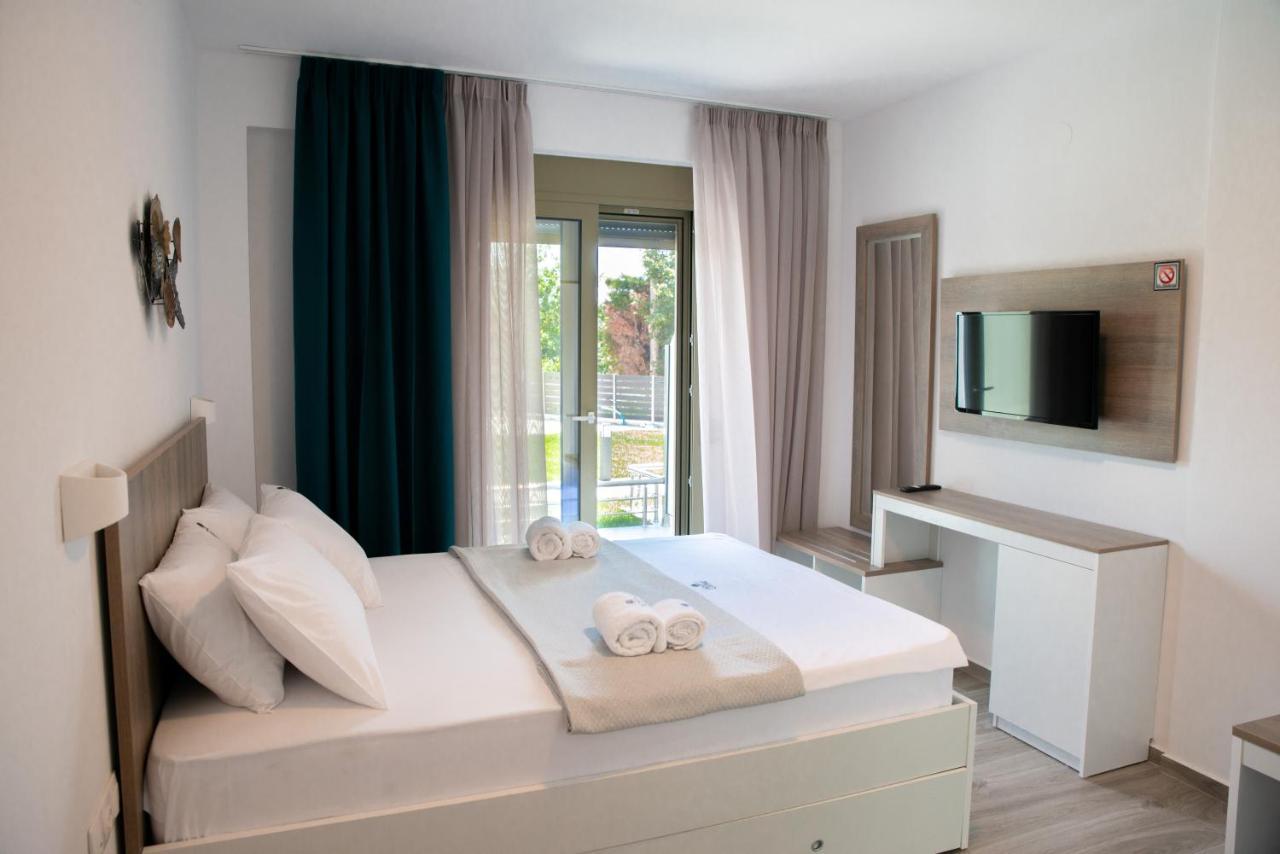 Oliva Suites Nikiti  Dış mekan fotoğraf